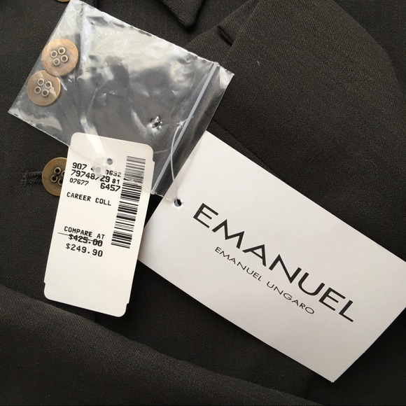 Regal “Emanuel Ungaro” military style jacket!!🥀 - Picture 4 of 8